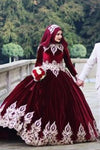 Velvet Muslim Wedding Dresses With Gold Appliques DW130