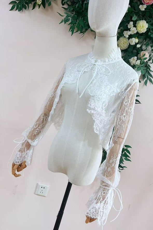 Romantic Lace Long Sleeves Wedding Jacket