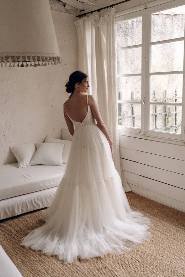 A Line Spaghetti Strap Long Tulle Wedding Dress