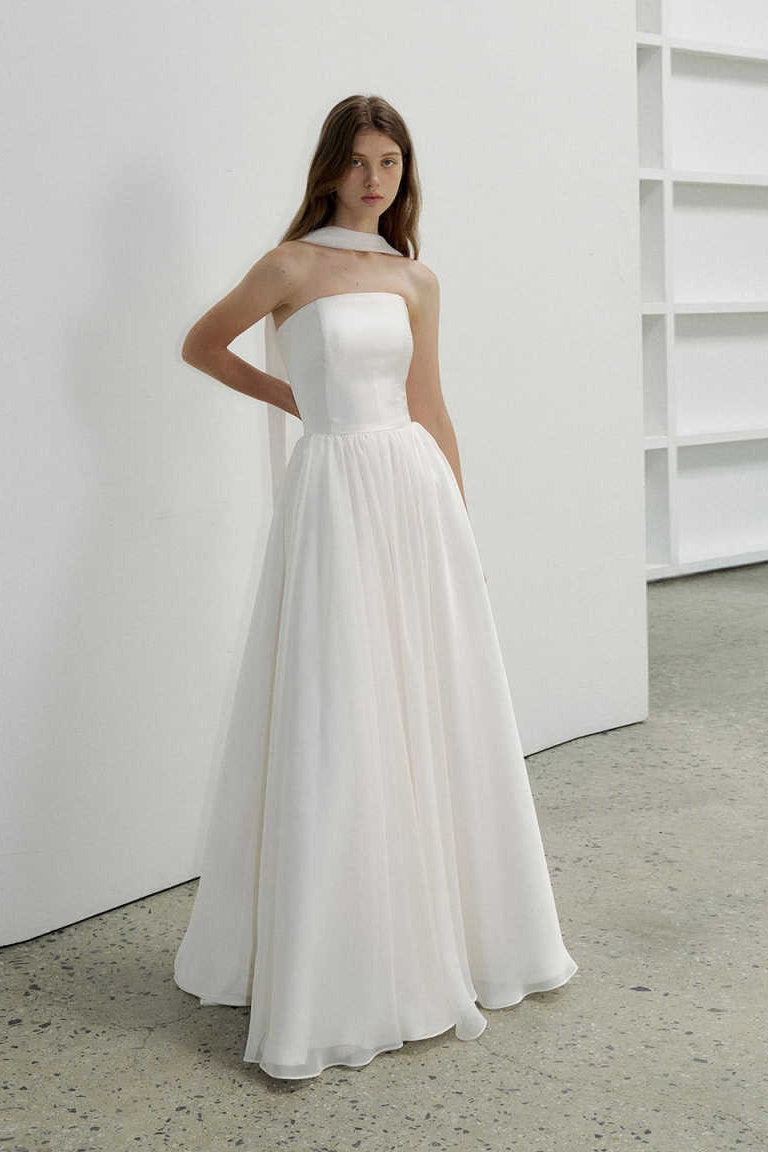 TT693 A Line Strapless Long Wedding Dress With Neck Scarf TANYA BRIDAL TT693 A Line Strapless Long Wedding Dress With Neck Scarf TANYA BRIDAL
