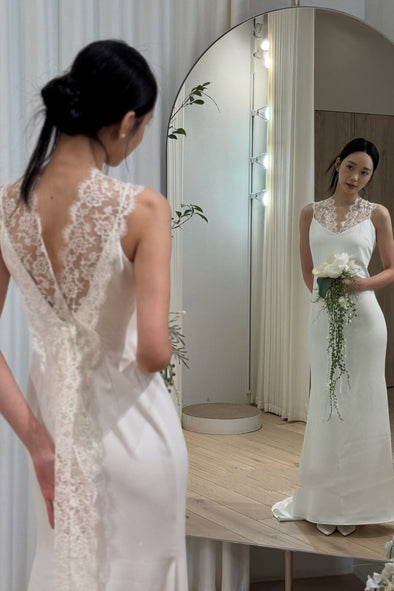 #DZ9308  Simple Wedding Dress With Lace Sash