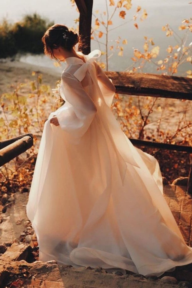 high neck organza wedding dress luxury Shining Wedding Dress Organza with Embroidery high O-Neck Bridal Gowns