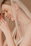 V157 Long Tulle Pearls Elegant Wedding Veils With Comb