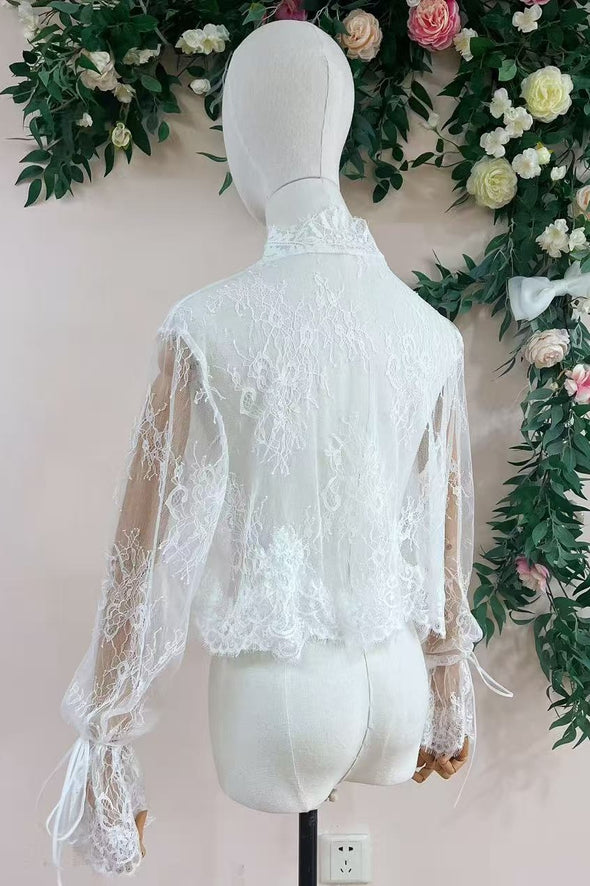 Romantic Lace Long Sleeves Wedding Jacket