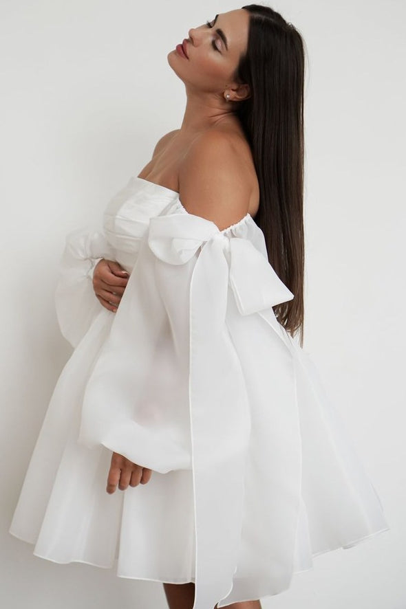 Simple Organza White Homecoming Dress With Detachable Bow Sleeve