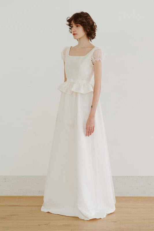 Modest Long Wedding Dress Short Sleeves