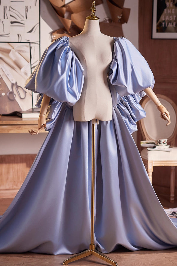 Light Blue Satin Cape Performance Runway Costumes Outfit