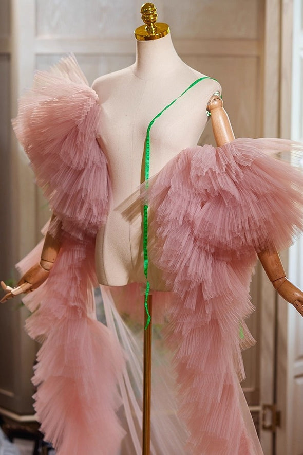 Dusty Pink Plisse Tulle Cape Performance Runway Costumes Outfit