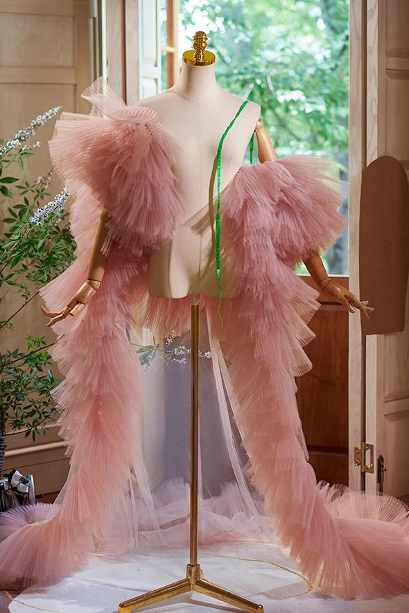 Dusty Pink Plisse Tulle Cape Performance Runway Costumes Outfit