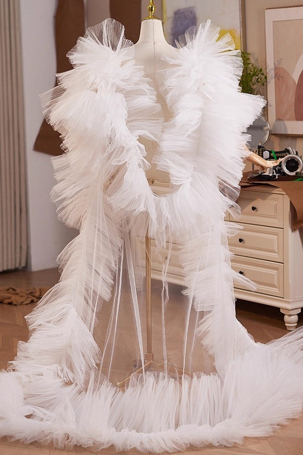 Off White Plisse Tulle Performance Cape Runway Costumes Outfit