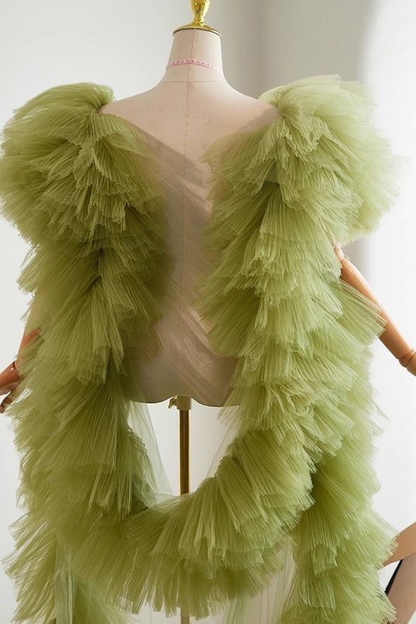 Light Olive Green Plisse Tulle Cape Performance Runway Costumes Outfit