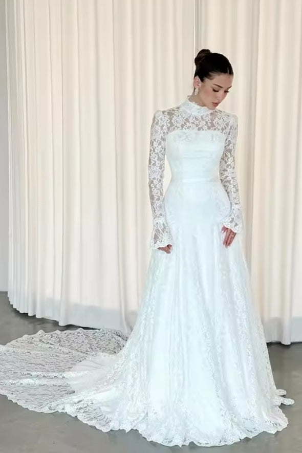 #DZ9421 Lace Bridal Gowns Classic O-Neck Long Sleeves Wedding Dress