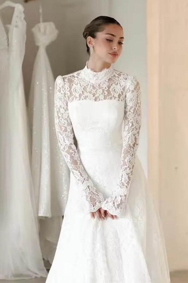 classic long sleeve wedding dress DZ9421 Lace Bridal Gowns Classic O-Neck Long Sleeves Wedding Dress – TANYA BRIDAL