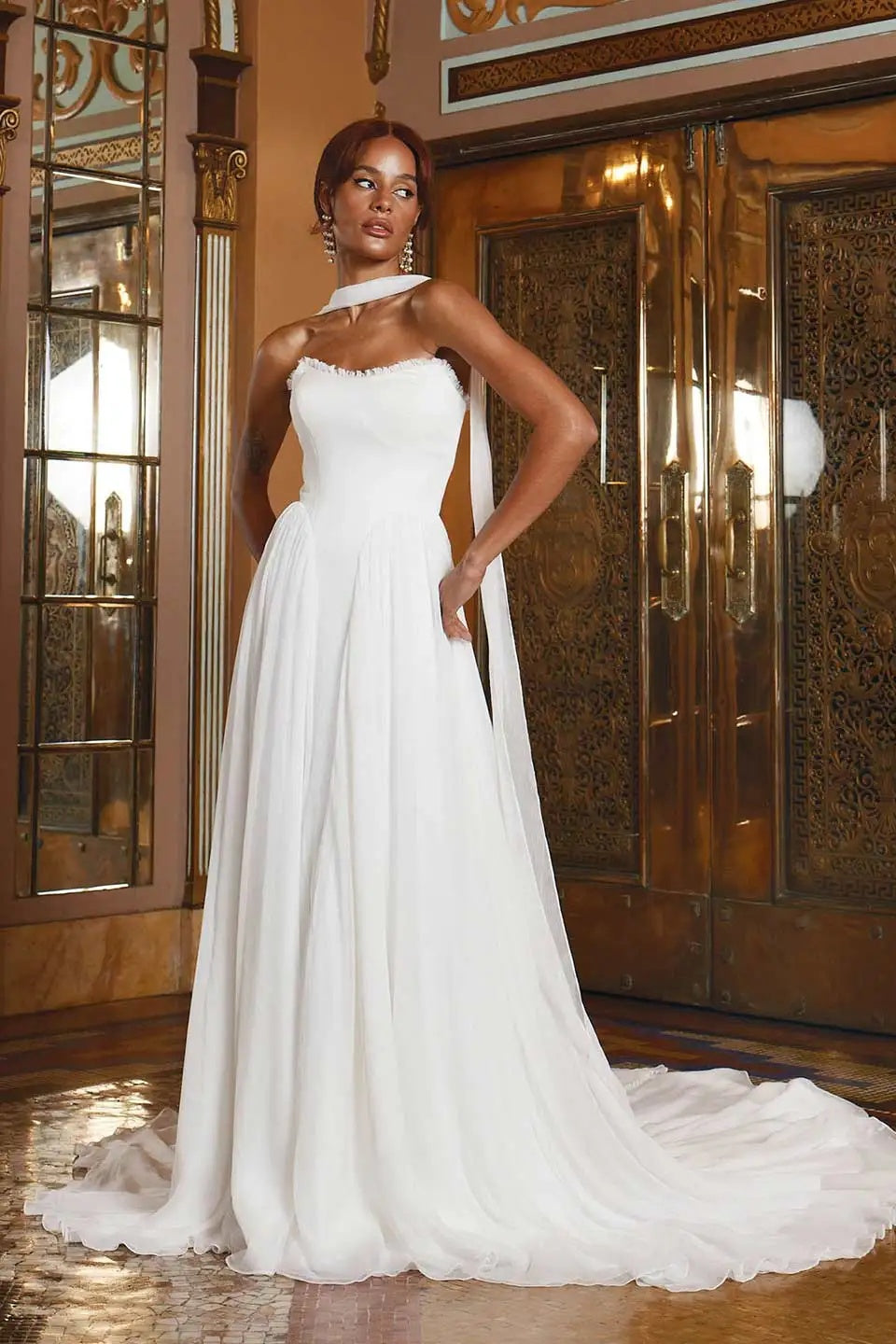 DW1110 Sweetheart A-Line Chiffon Wedding Dresses With Neck Scarf TANYA BRIDAL DW1110 Sweetheart A-Line Chiffon Wedding Dresses With Neck Scarf TANYA BRIDAL
