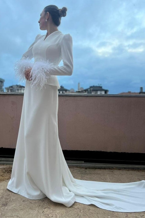 #DZ9317 Long Sleeves With Feather Elegant Sheath Wedding Dress