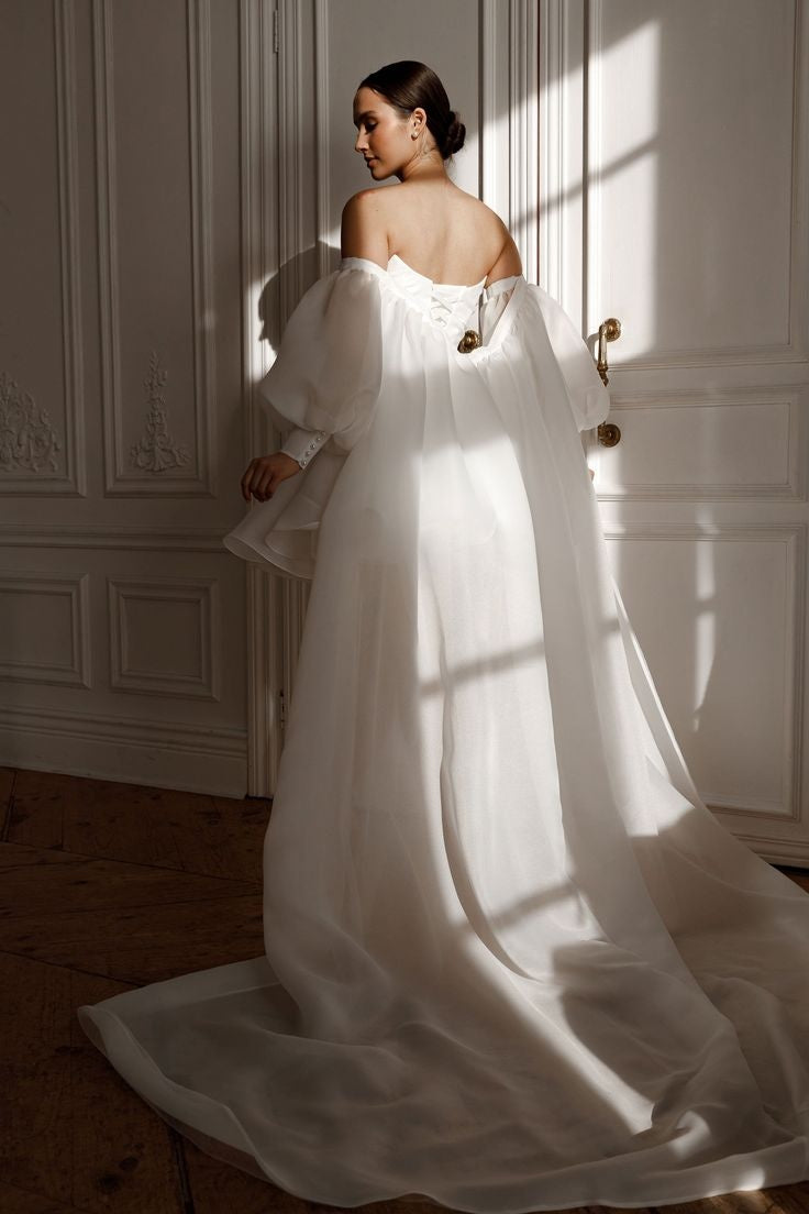 short dress with long cape SHORT BORDEAUX DRESS WITH CAPE
