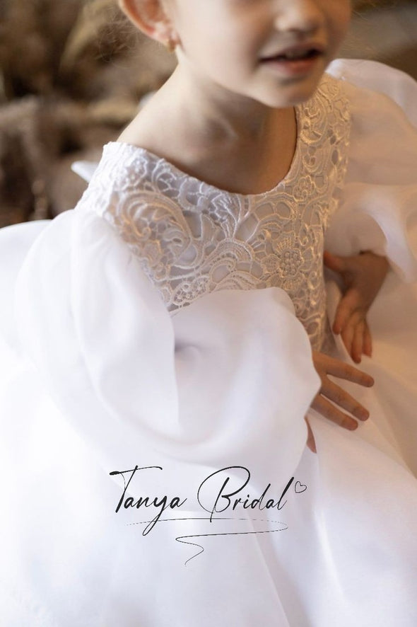 Flower Girl Dress Full Sleeves Round Neck Ball Gown Girl Party Dress