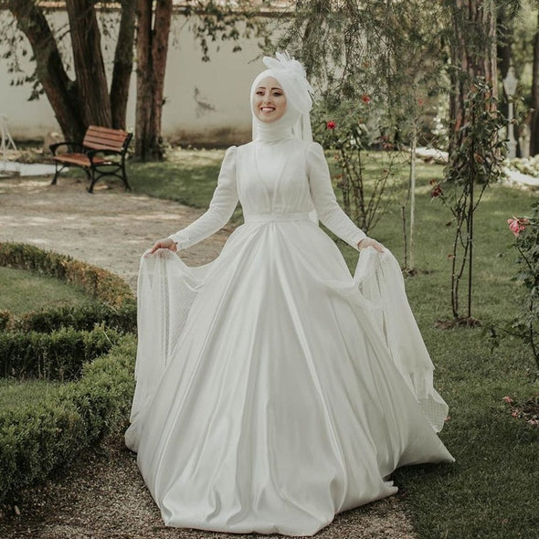 Elegant Simple Satin Muslim Wedding Dresses Ball Gown Bride Dress DQG1109