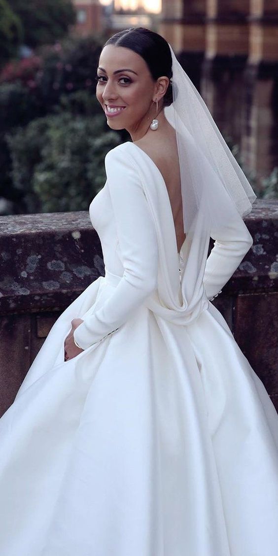 Long Sleeves Satin Wedding Gown