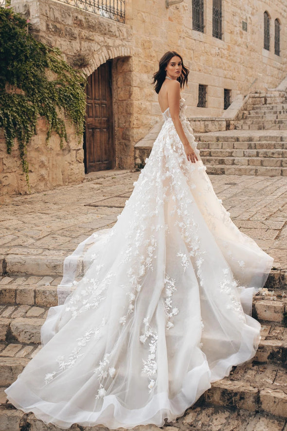 Sweetheart 3D Flowers A Line Wedding Dresses Chic ZW709