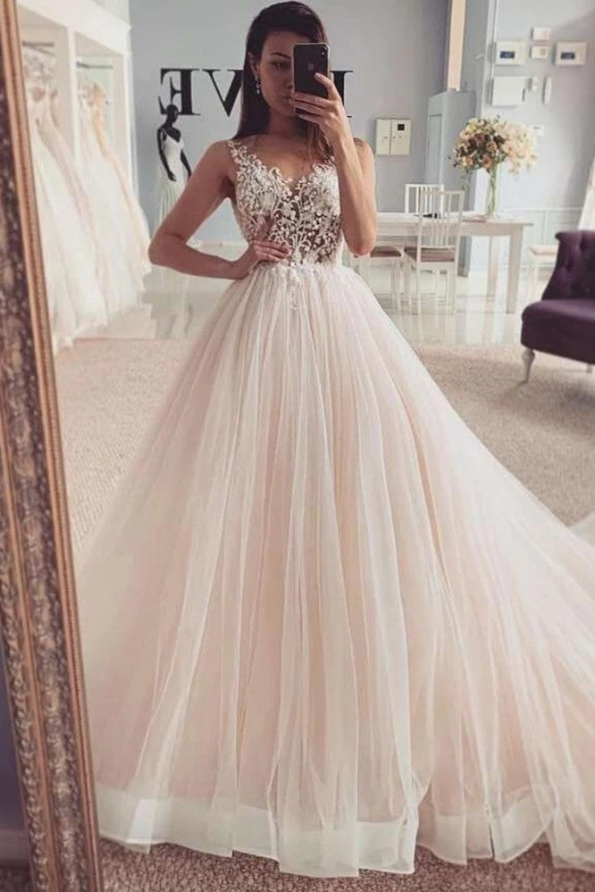 vintage lace princess wedding dresses Vintage Wedding Dresses | Classic Wedding Gowns