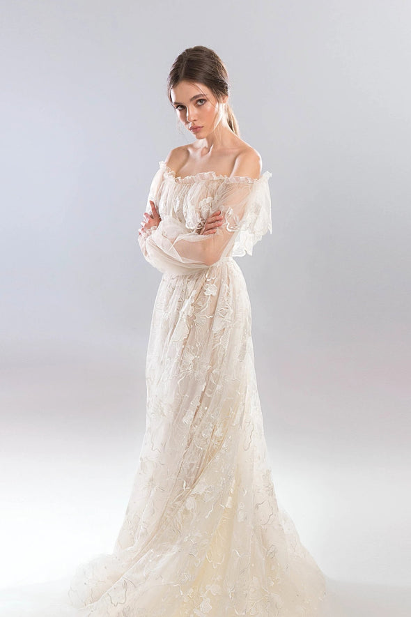 Floral Lace A Line Boho Wedding Dresses Long Sleeve Romantic Chic ZW743