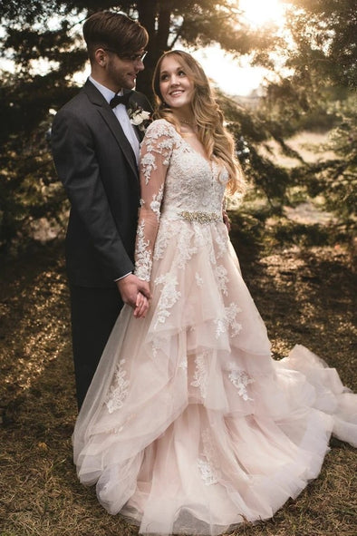 V Neck Long Sleeves Ruffles Lace Appliques Wedding Dress