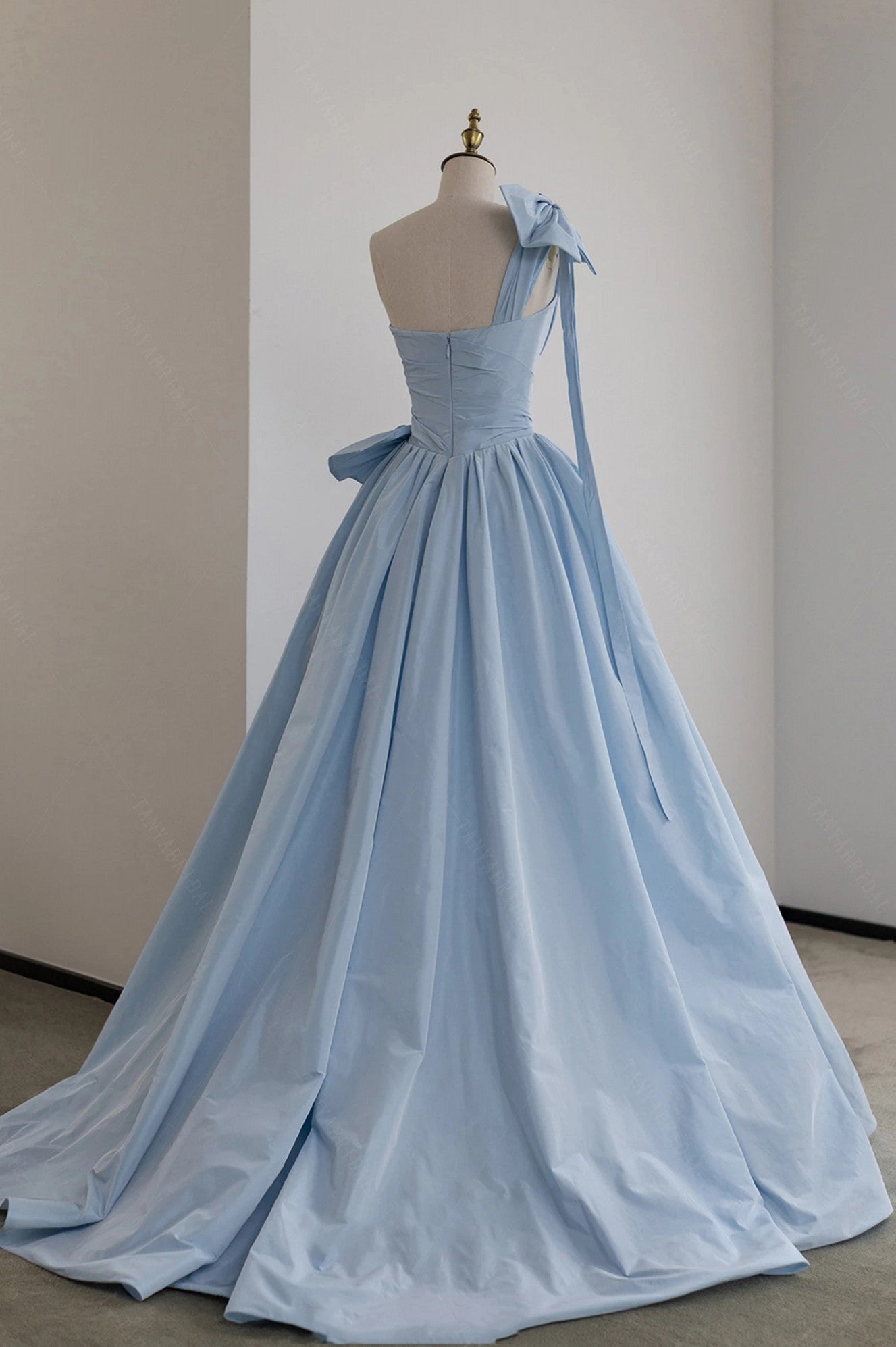 Sky Blue Taffeta Wedding Dresses One Shoulder With Bow ZW836 – TANYA BRIDAL
