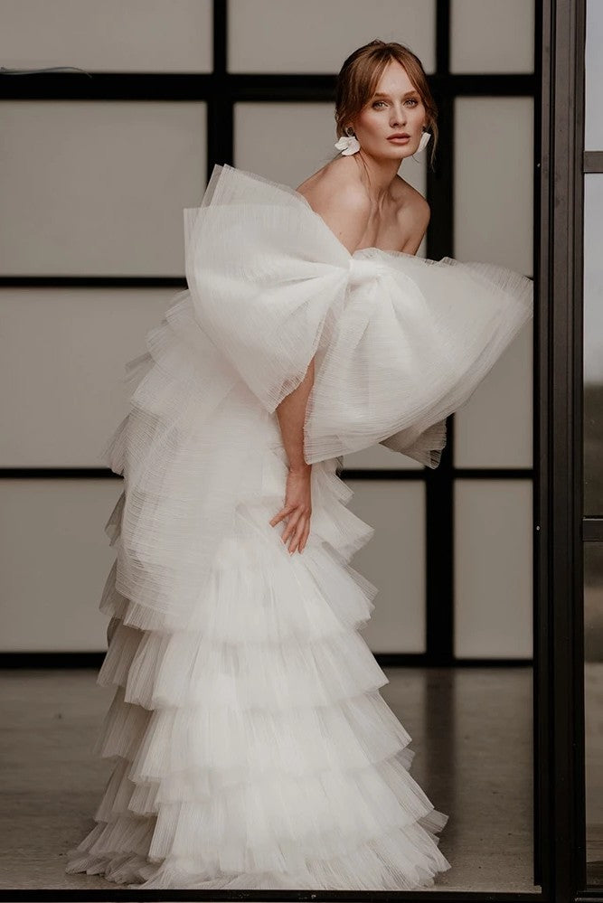 Tulle Tiered Wedding Dress With Bow Vestido De Noivas DW654 – TANYA BRIDAL Tulle Tiered Wedding Dress With Bow Vestido De Noivas DW654 – TANYA BRIDAL