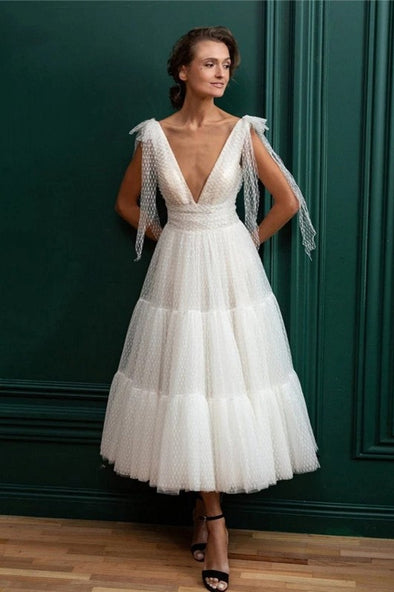 Dot Tulle A Line V Neck Tea Length Short Vintage Wedding Gown