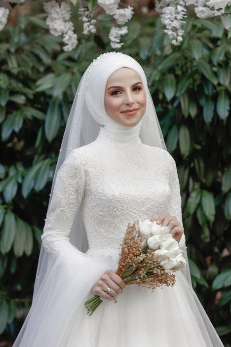 Lace Beads Long Sleeves Tulle Muslim Wedding Gown Islamic Bride Lace Beads Long Sleeves Tulle Muslim Wedding Gown Islamic Bride