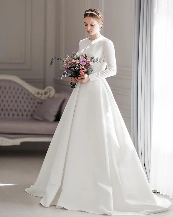 Elegant A-Line Simple O-Neck Long Sleeve Wedding Dress