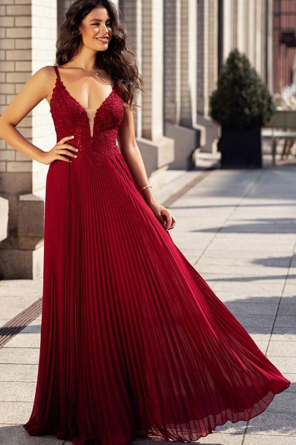 Burgundy A Line Pleated Lace Appliques Prom Dress