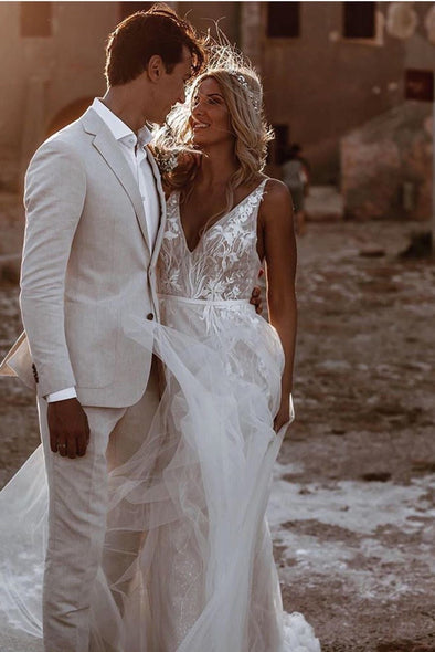 Deep V Neck Bohemian A Line Lace Appliques Wedding Dress With Nude Lining