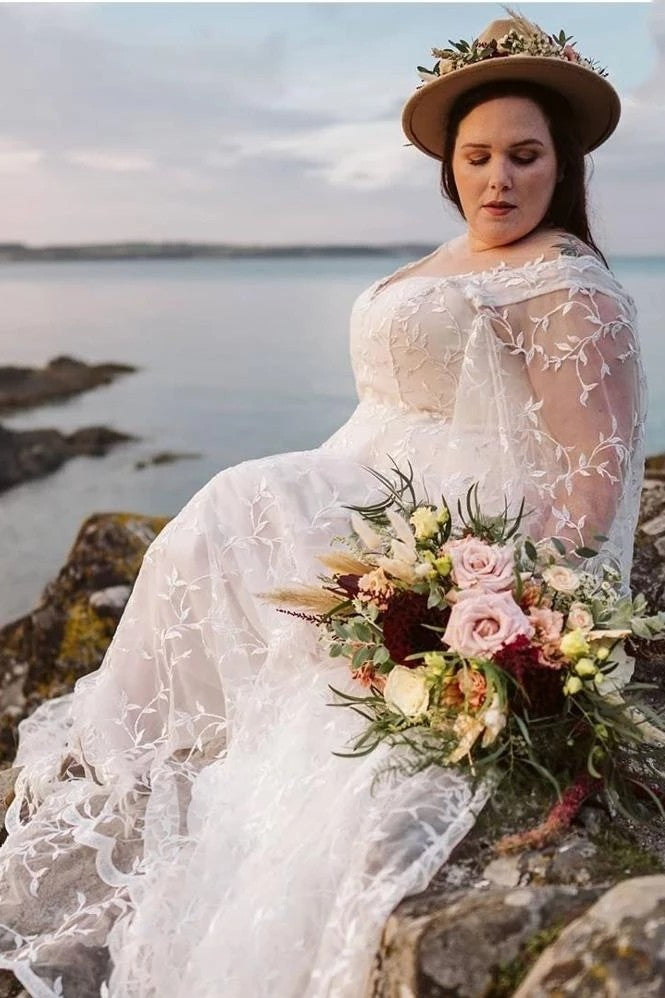 Plus Size V Neck Flare Sleeves Bohemian Lace Wedding Dress – TANYA BRIDAL Plus Size V Neck Flare Sleeves Bohemian Lace Wedding Dress – TANYA BRIDAL