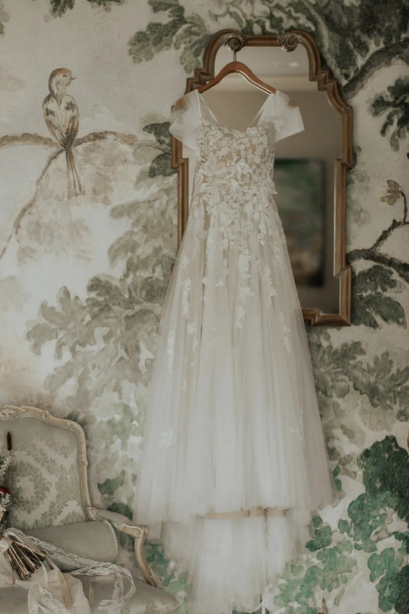 Off The Shoulder Lace A Line Wedding Dresses ZW668