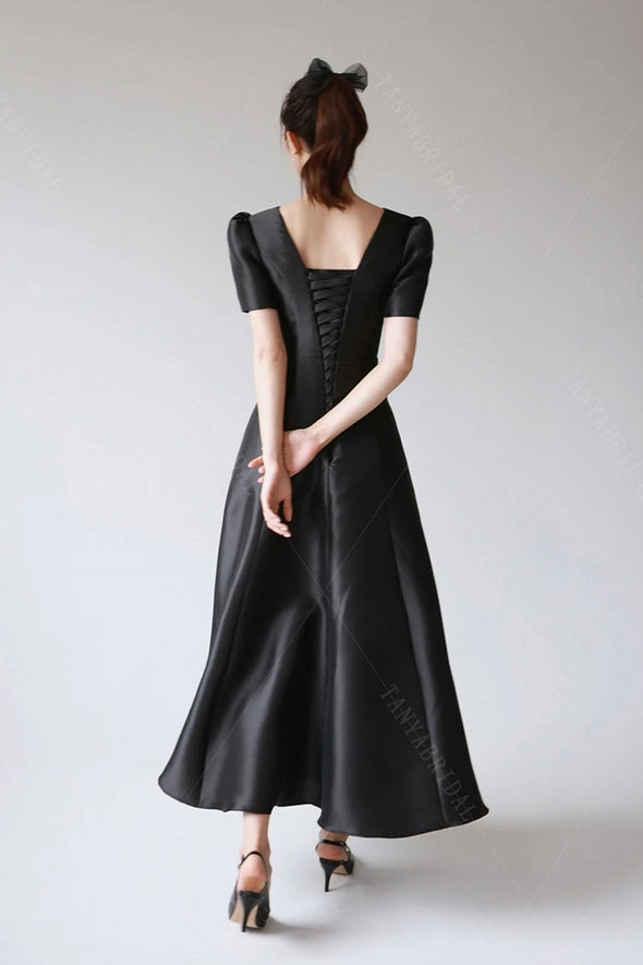 Short Sleeve Black Satin Wedding Dresses V-Neck DW704