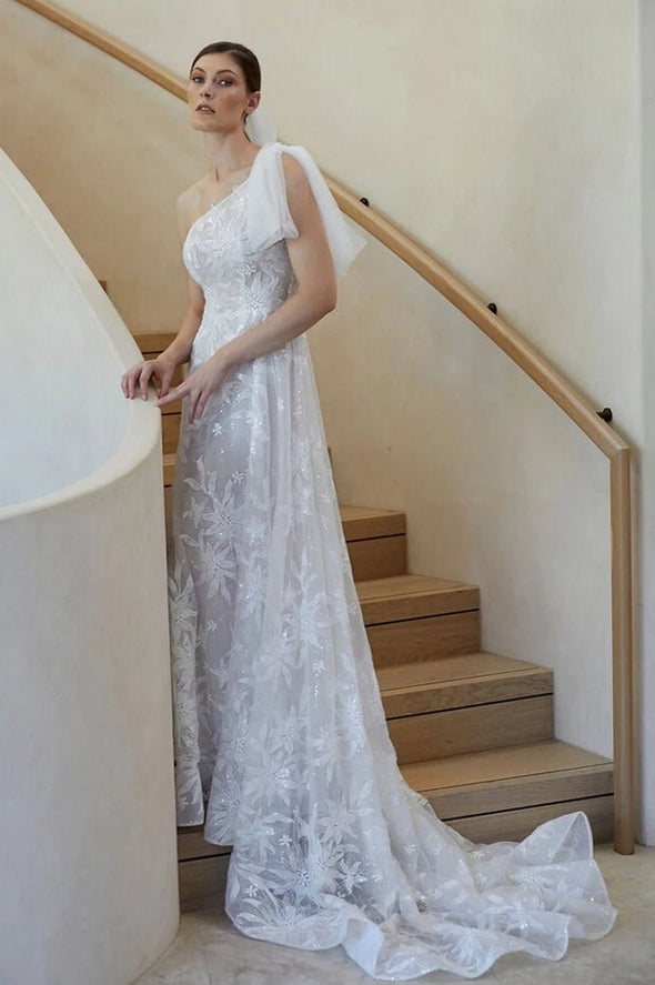 Luxury Lace Flowers Wedding Dresses Beaded One Shoulder ZW797