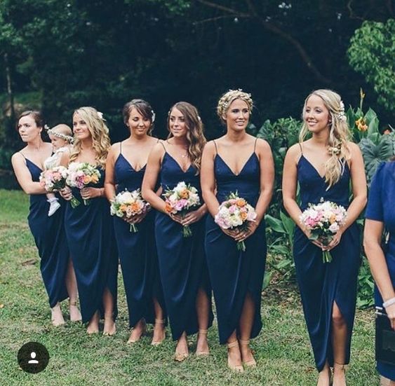 Navy Blue V Neck Short Modest Bridesmaid Dress