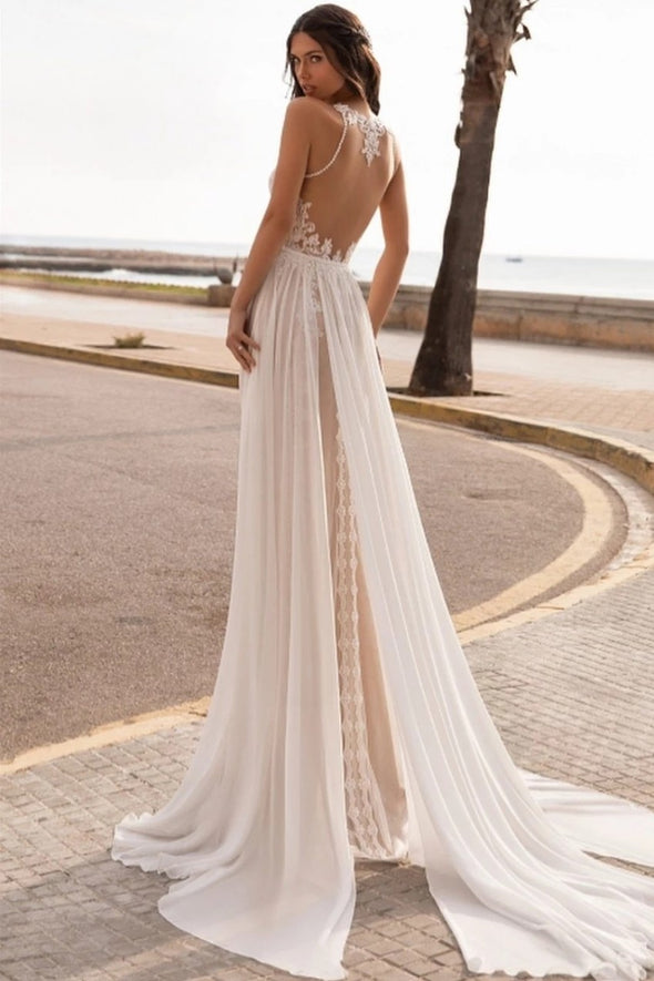 Charming Lace Bohemian Wedding Dress Sleeveless Sweep Train