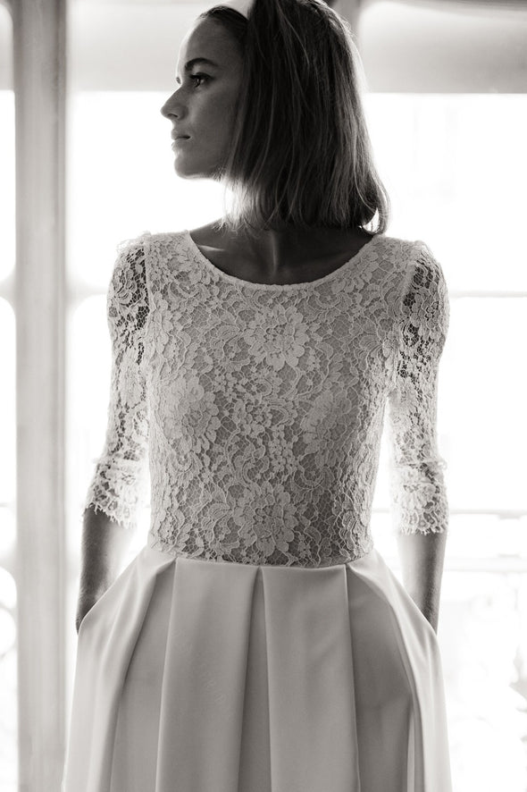 Half Sleeve A Line Wedding Dresses Backless Lace Top With Ribbon Back ZW806