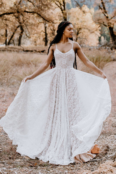 Bohemian Long Lace A Line Wedding Dresses