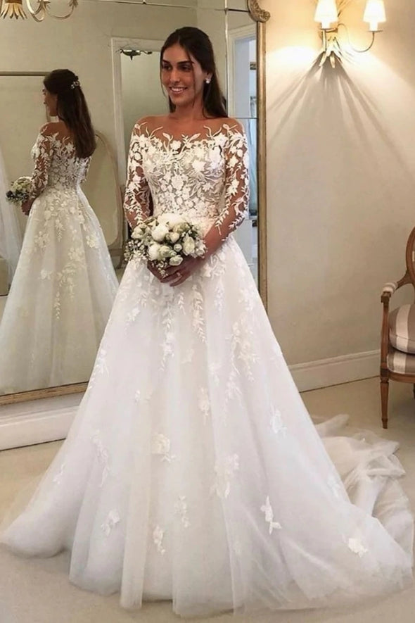 Lace Appliques Long Sleeves Tulle Wedding Dress