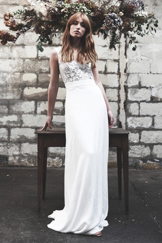 Boho V-Neck Backless Romantic Bridal Gowns