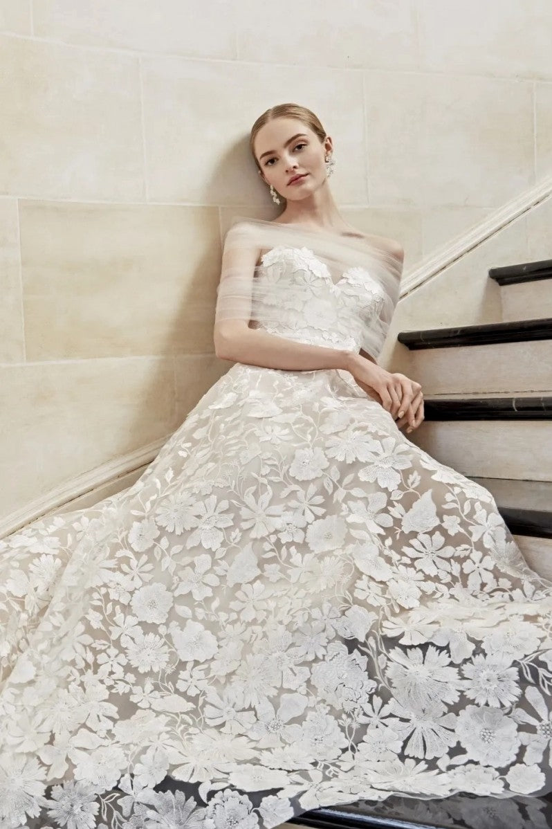 Romantic 3D Flower Lace Wedding Dresses With Detachable
