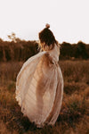 Free-Spirited V-Neck Backless Pregnant Wedding Dresses Changeable Waist Boho Beach Noivas ZW532