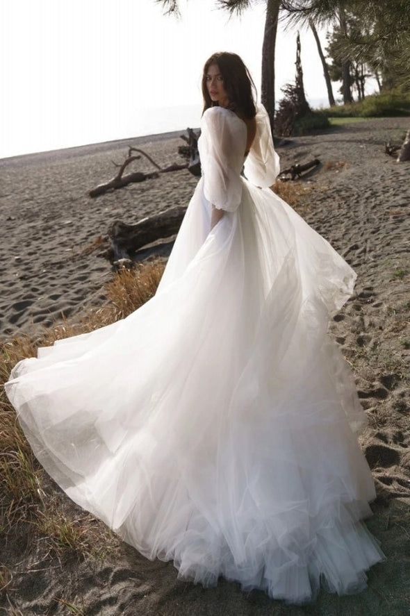 Palace Illusion Tulle Puffy Sleeves Wedding Dresses DQG1412