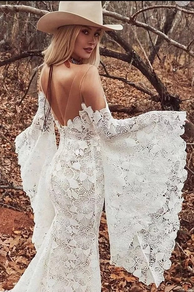 Vintage Crochet Lace Mermaid Wedding Dress - Main Image