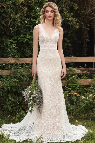 Mermaid Unique Lace Wedding Dresses V-Neck Sleeveless ZW885