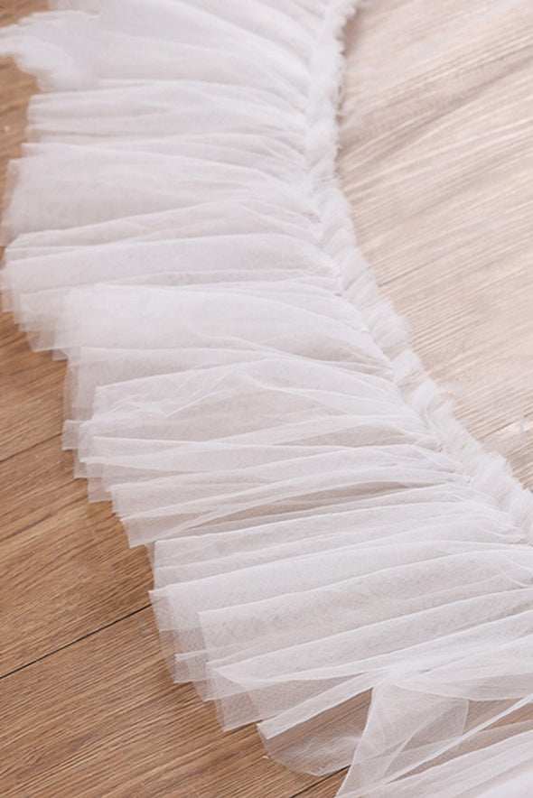 Long Wedding Veils With Ruffles Edge Bohemian Bridal Veil